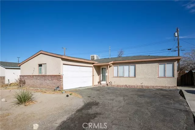 44620 6th  East, Lancaster, CA 93535