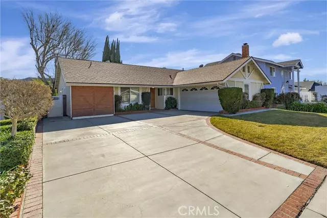 21158 Winterset DR, Saugus, CA 91350