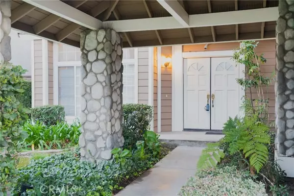 San Dimas, CA 91773,956 N Walnut AVE