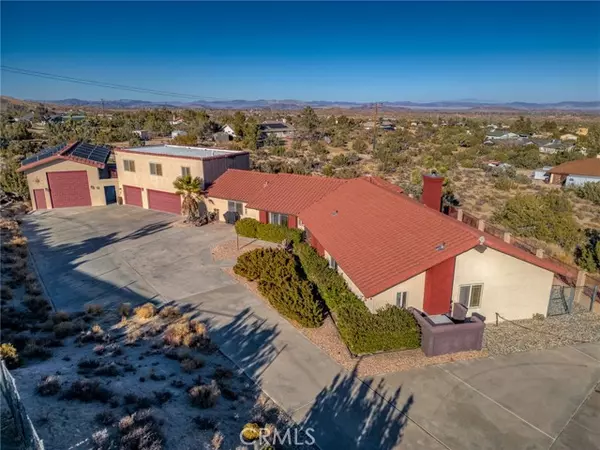 Yucca Valley, CA 92284,56630 Bear CT