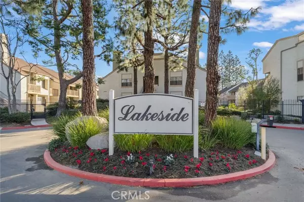 Garden Grove, CA 92840,10581 Lakeside DR G