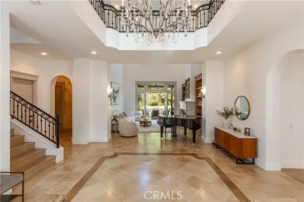 Beverly Hills, CA 90210,12094 Summit CIR