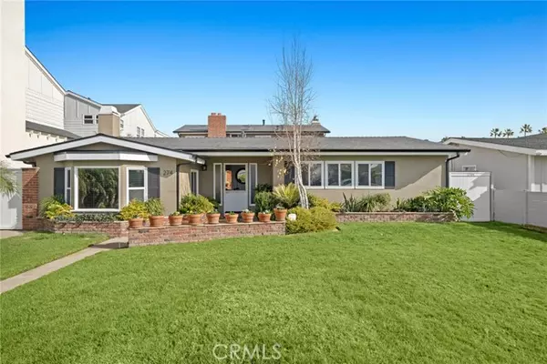 274 Palmer ST, Costa Mesa, CA 92627