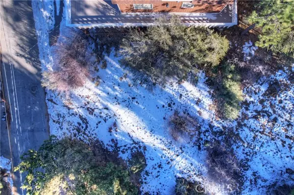 Big Bear City, CA 92314,0 Aeroplane BLD