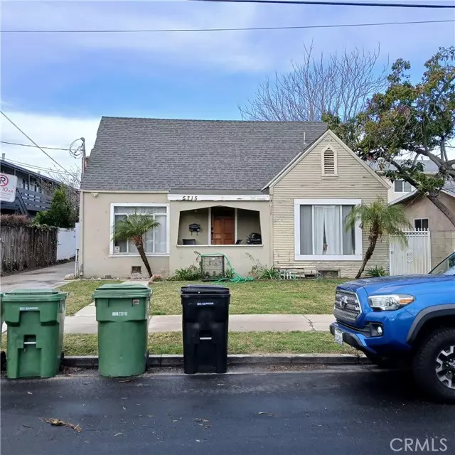 North Hollywood, CA 91601,5717 1/2 Case AVE