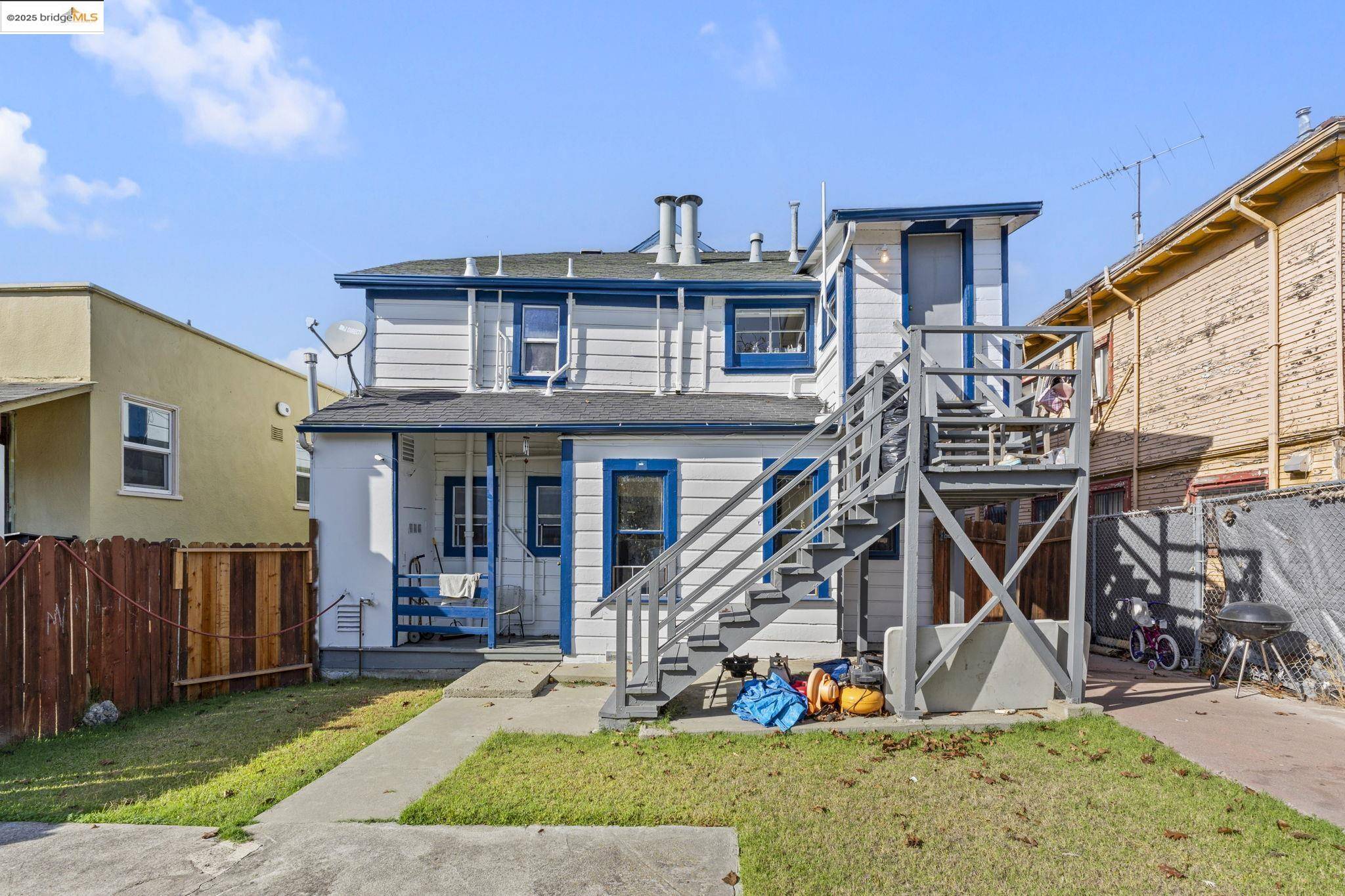 Oakland, CA 94606,2440 12Th Ave