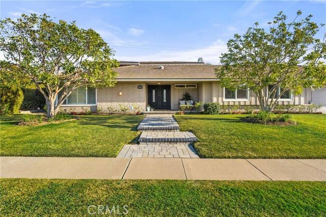 12352 Ranchwood RD, Santa Ana, CA 92705