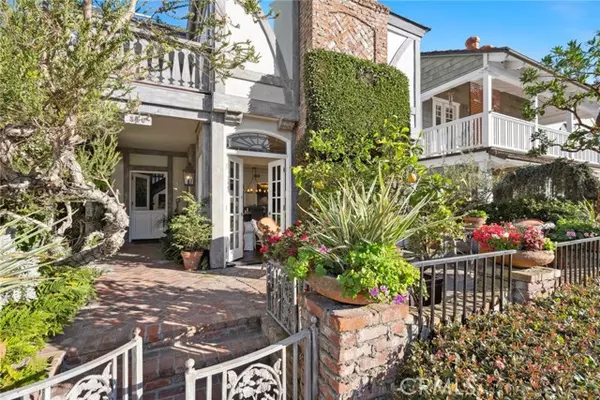 Newport Beach, CA 92662,316 Diamond AVE
