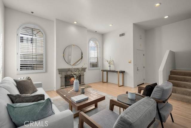 Sherman Oaks, CA 91423,14234 Dickens ST 2