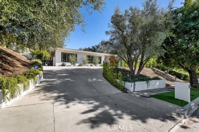 Encino, CA 91316,18164 Chardon CIR