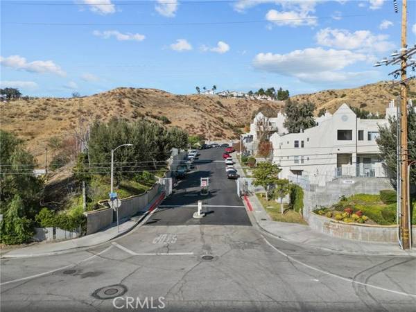 18209 Sierra HWY 88, Canyon Country, CA 91351