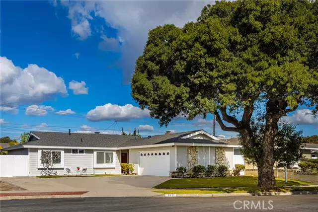 6031 Cornell DR, Huntington Beach, CA 92647