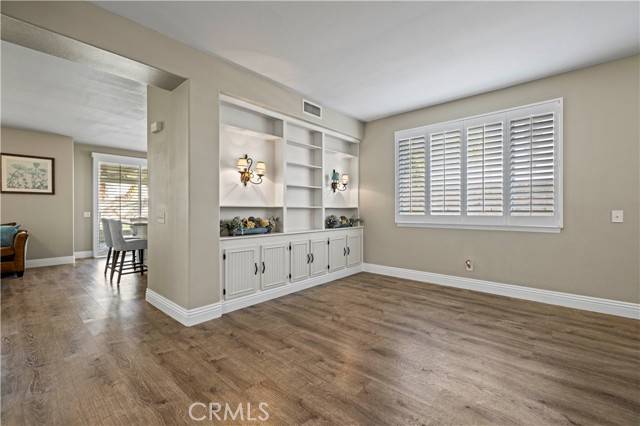 Castaic, CA 91384,27619 Redwood WAY