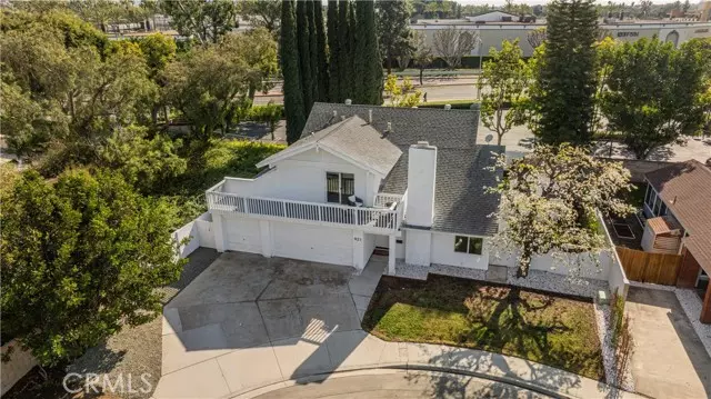 921 Dahlia AVE, Costa Mesa, CA 92626