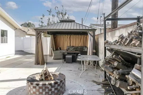 North Hollywood, CA 91605,7947 1/2 Ethel AVE
