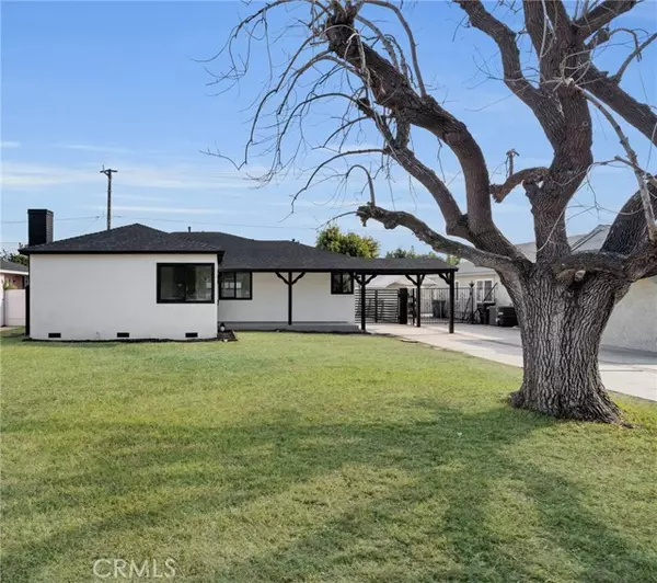 Downey, CA 90241,10334 Bellman AVE