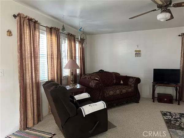 Palmdale, CA 93550,38350 Maureen ST