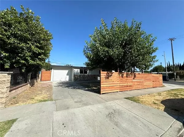 La Puente, CA 91744,102 N Winton AVE