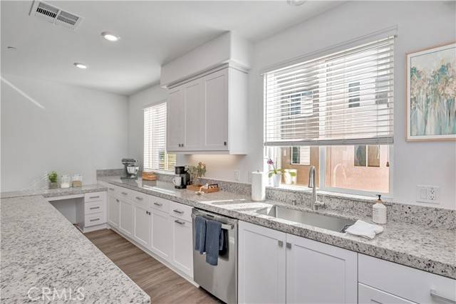 27463 Verbena PL, Valencia, CA 91381