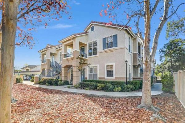 3574 Caminito El Rincon 108, San Diego, CA 92130