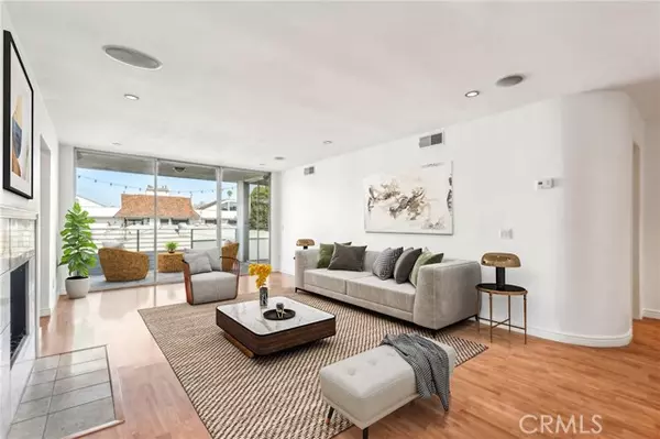 415 Montana AVE 305, Santa Monica, CA 90403