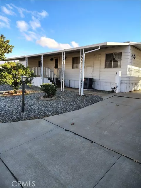 Homeland, CA 92548,26081 Kentia Palm DR