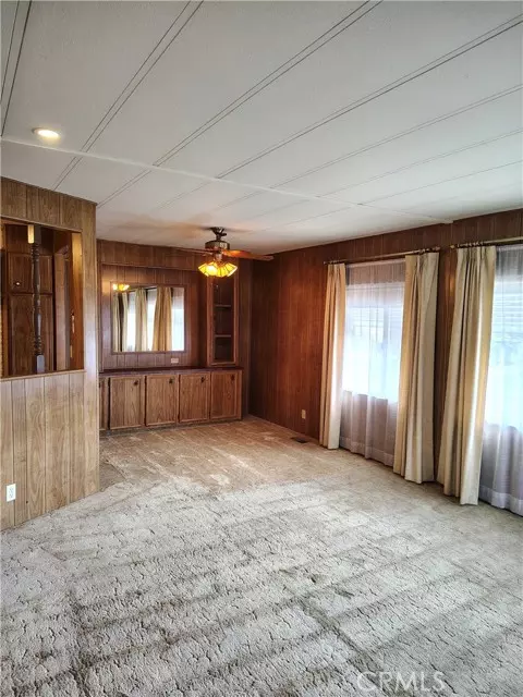 Homeland, CA 92548,26081 Kentia Palm DR