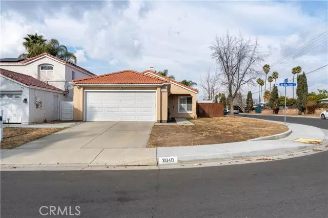 2040 Carnation AVE, Hemet, CA 92545