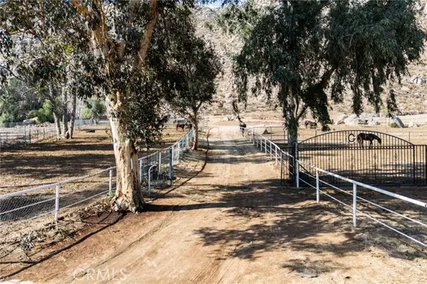 23981 Warren RD, San Jacinto, CA 92582
