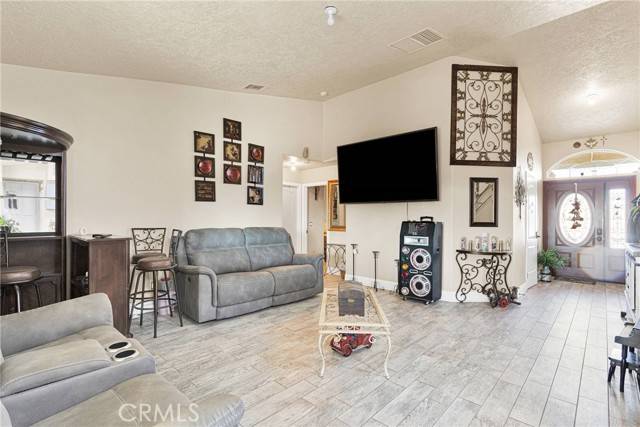 Apple Valley, CA 92308,11160 Pioneer RD