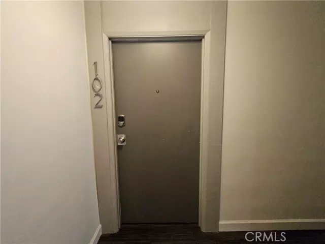 960 Larrabee ST 102, West Hollywood, CA 90069