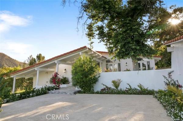 10 Stagecoach RD, Bell Canyon, CA 91307