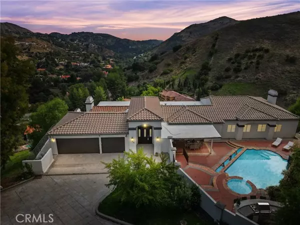 40 Saddlebow RD, Bell Canyon, CA 91307