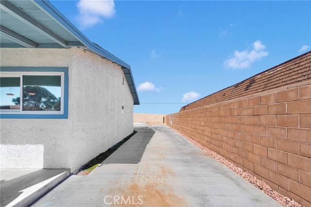 Helendale, CA 92342,14596 Cool Glen DR