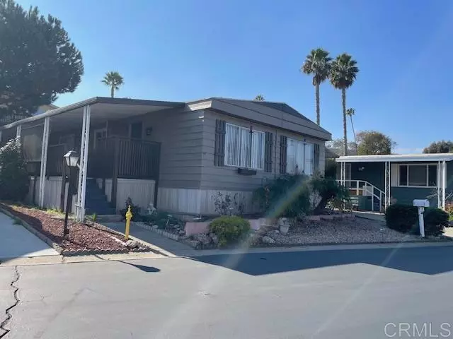 1145 E Barham Dr Spc 15, San Marcos, CA 92078