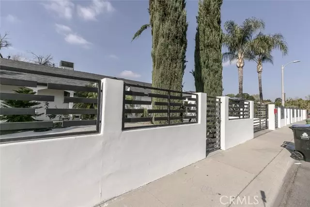 8813 Katherine AVE, Panorama City, CA 91402