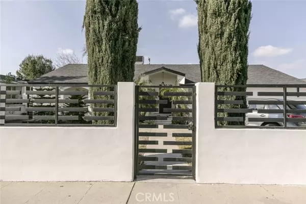 Panorama City, CA 91402,8813 Katherine AVE