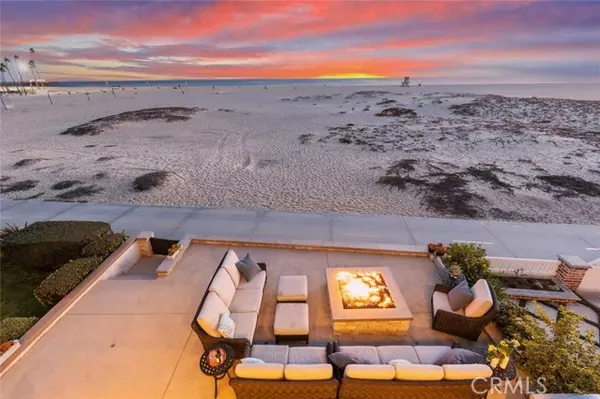 Newport Beach, CA 92661,310 E Oceanfront
