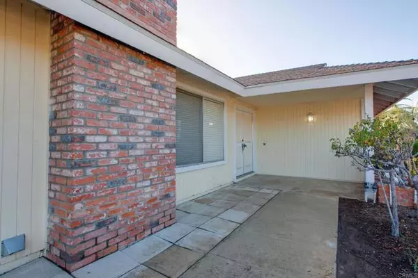 Oceanside, CA 92057,4027 Via Serra