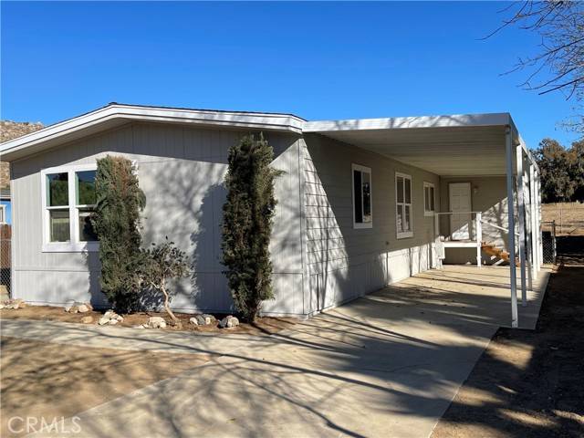 25178 Avenida Valencia, Homeland, CA 92548