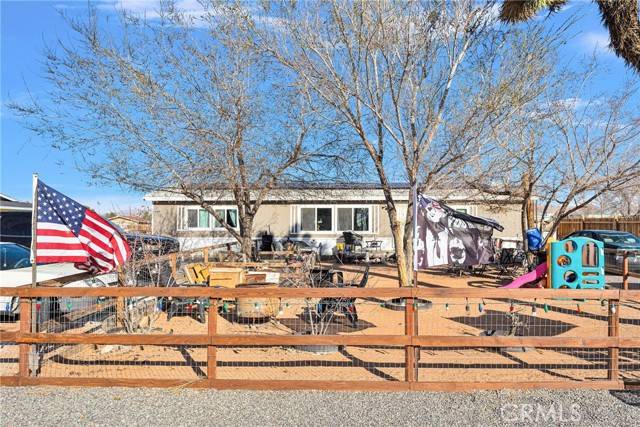 14345 Quinnault RD, Apple Valley, CA 92307