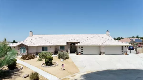 13210 Richmond WAY, Apple Valley, CA 92308