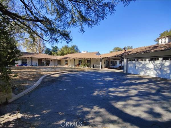 22427 Plummer ST, Chatsworth, CA 91311