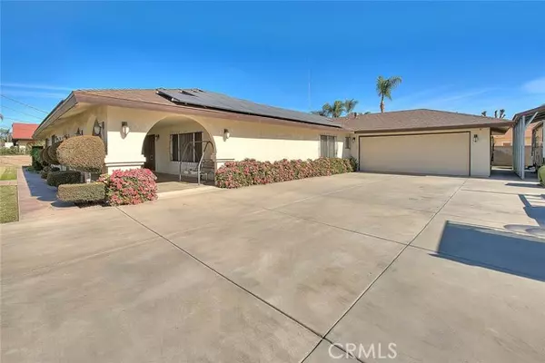 Bloomington, CA 92316,10881 Linden AVE