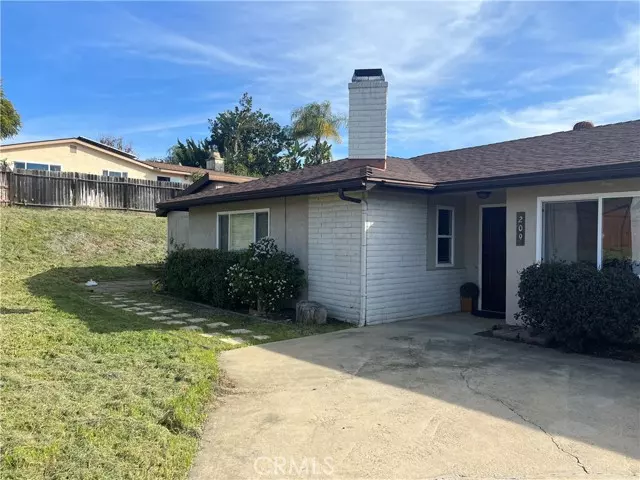 209 Shetland WAY, Fallbrook, CA 92028