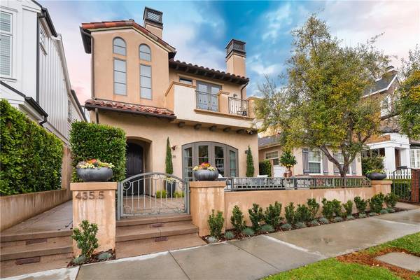 435 1/2 Carnation AVE, Corona Del Mar, CA 92625