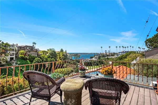 Corona Del Mar, CA 92625,407 Dahlia AVE