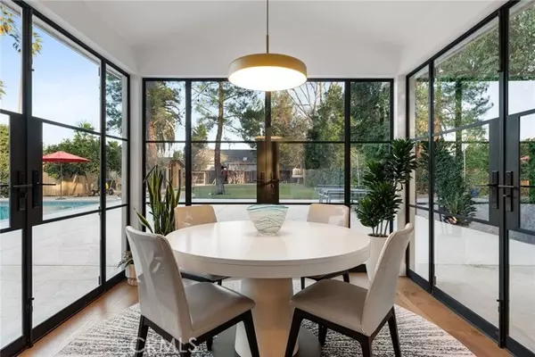Tarzana, CA 91356,6134 Corbin AVE