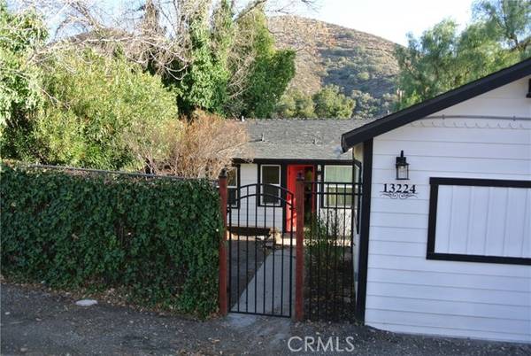 13224 Chrisco ST, Agua Dulce, CA 91390