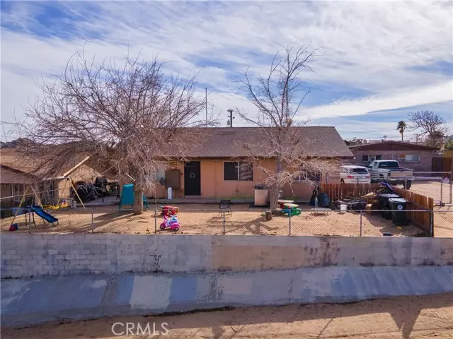 15521 4th ST, Victorville, CA 92395